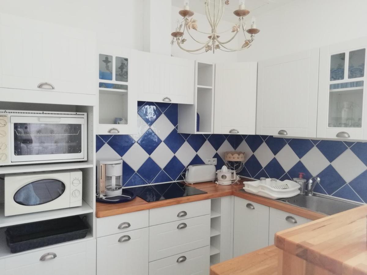 Studio En Rez De Jardin Narbonne Apartment Bagian luar foto